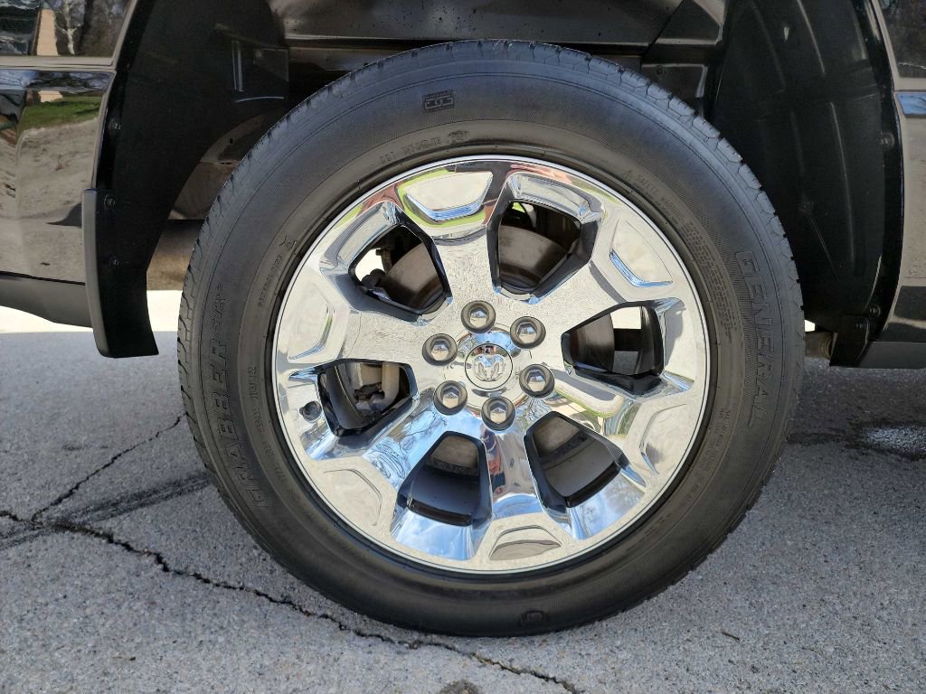 Used 2020 RAM 1500 Lone Star image 12