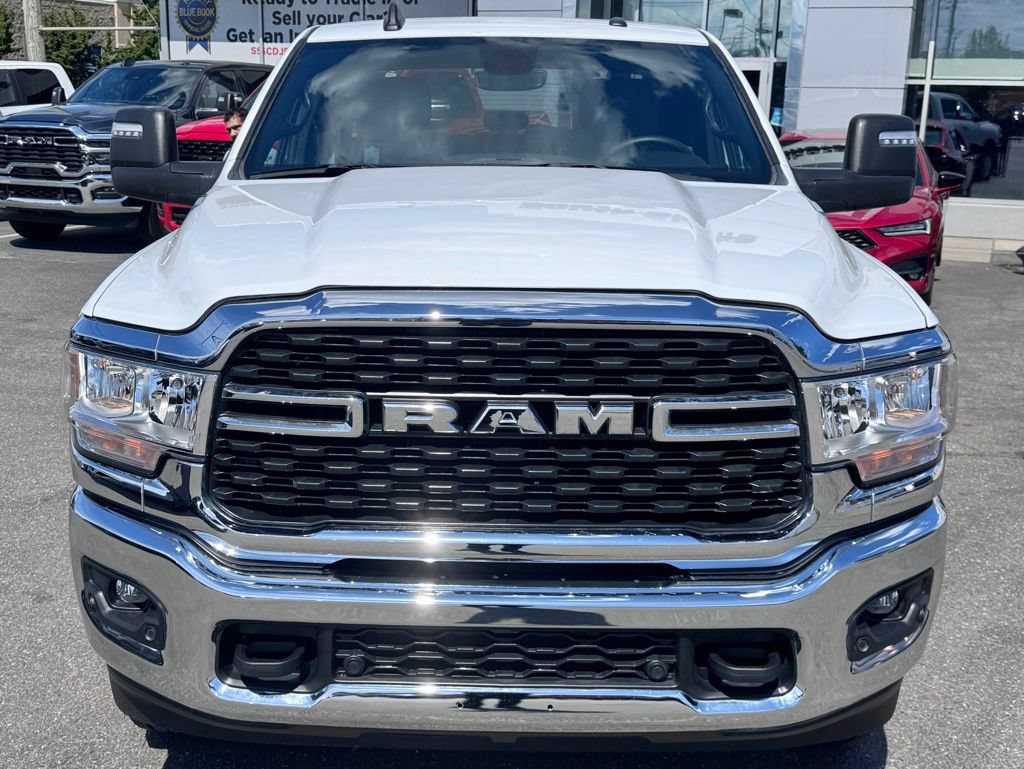 Used 2024 RAM 2500 Big Horn w/ Protection Group AWD/4WD image 2