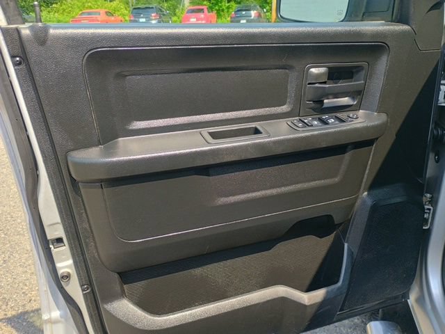 Used 2019 RAM 1500 Express w/ Express Value Package AWD/4WD image 23