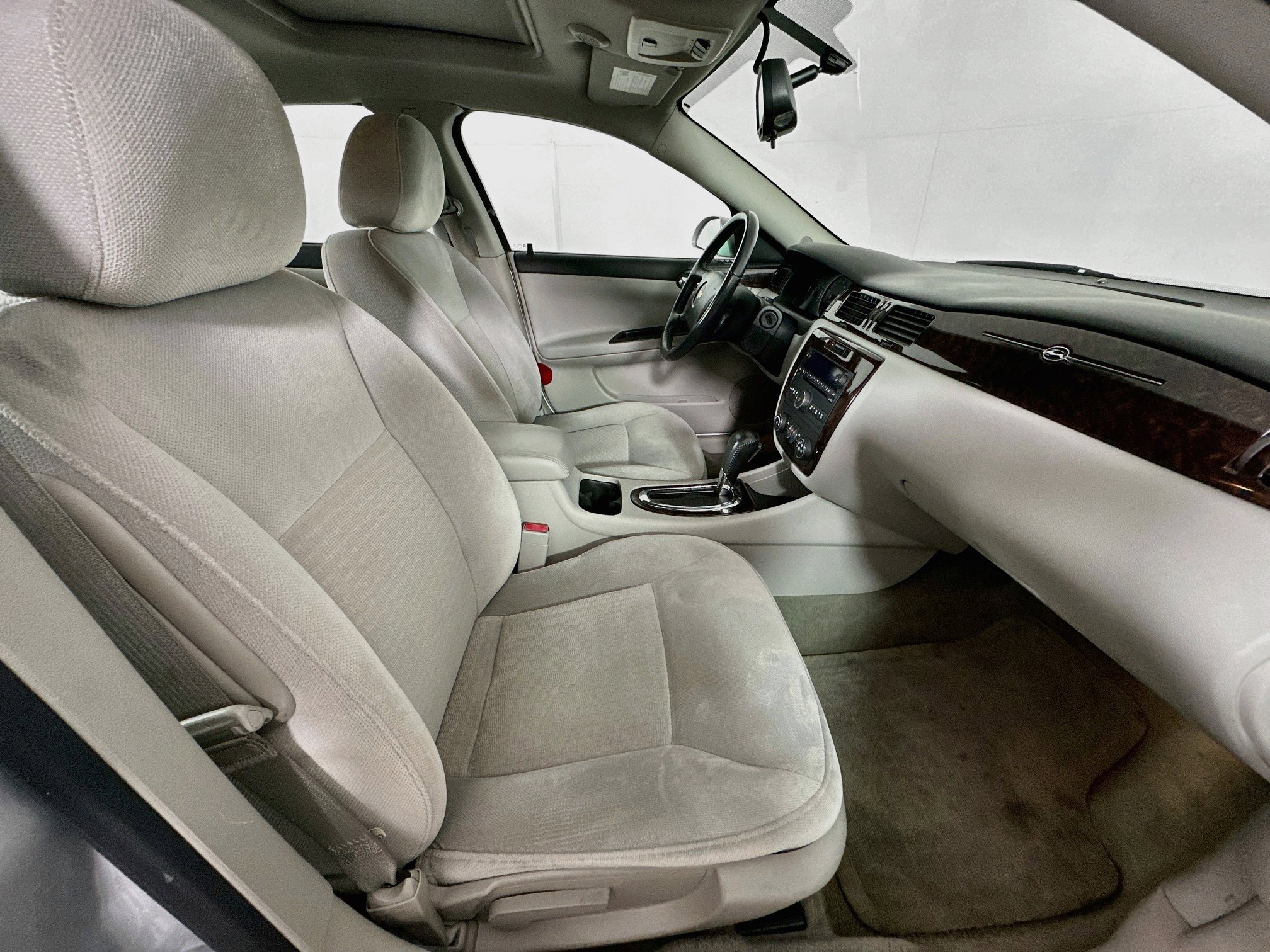 Used 2012 Chevrolet Impala LT w/ LT Sunroof Package FWD image 29