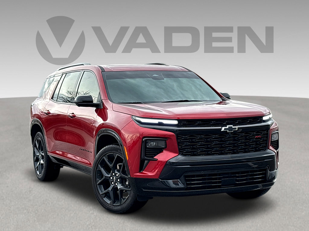 Used 2025 Chevrolet Traverse RS image 1