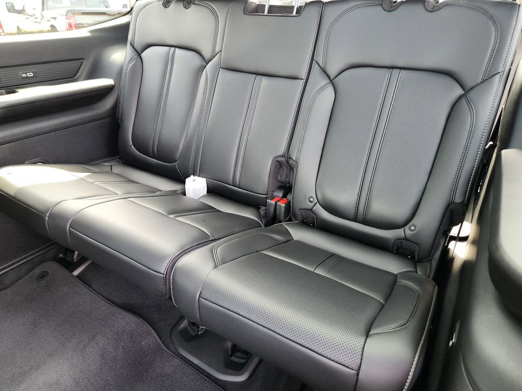 New 2026 Jeep Grand Wagoneer 4WD image 19