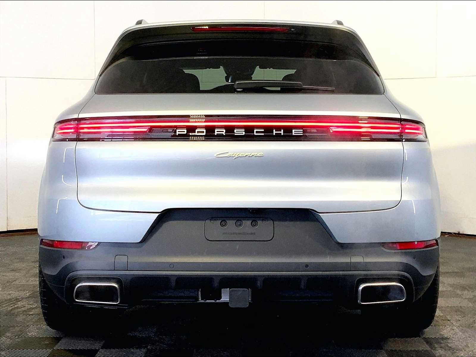 New 2026 Porsche Cayenne E-Hybrid image 6