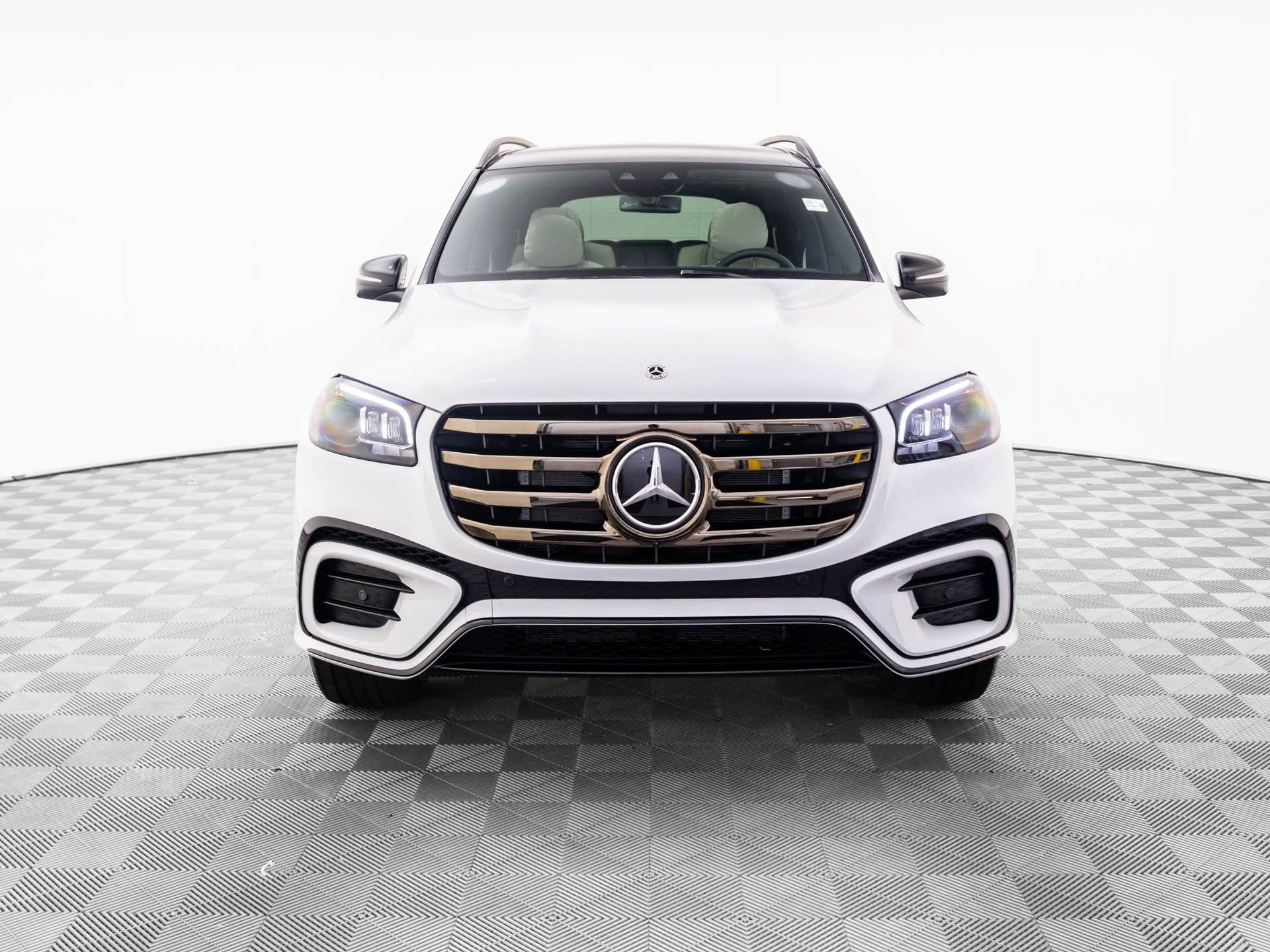 New 2026 Mercedes-Benz GLS 580 4MATIC image 9