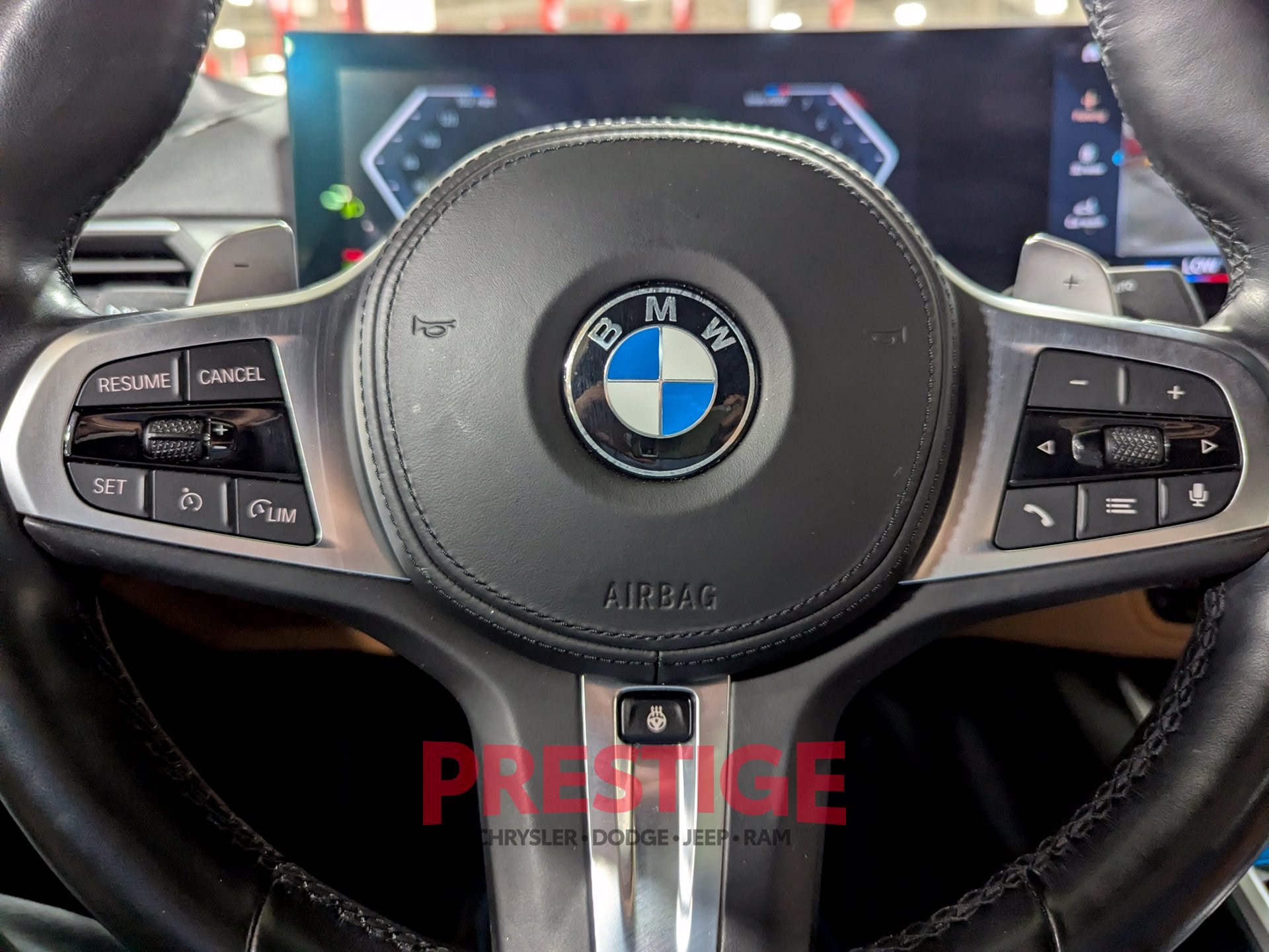 Used 2023 BMW 330i xDrive Sedan w/ M Sport Package AWD/4WD image 19