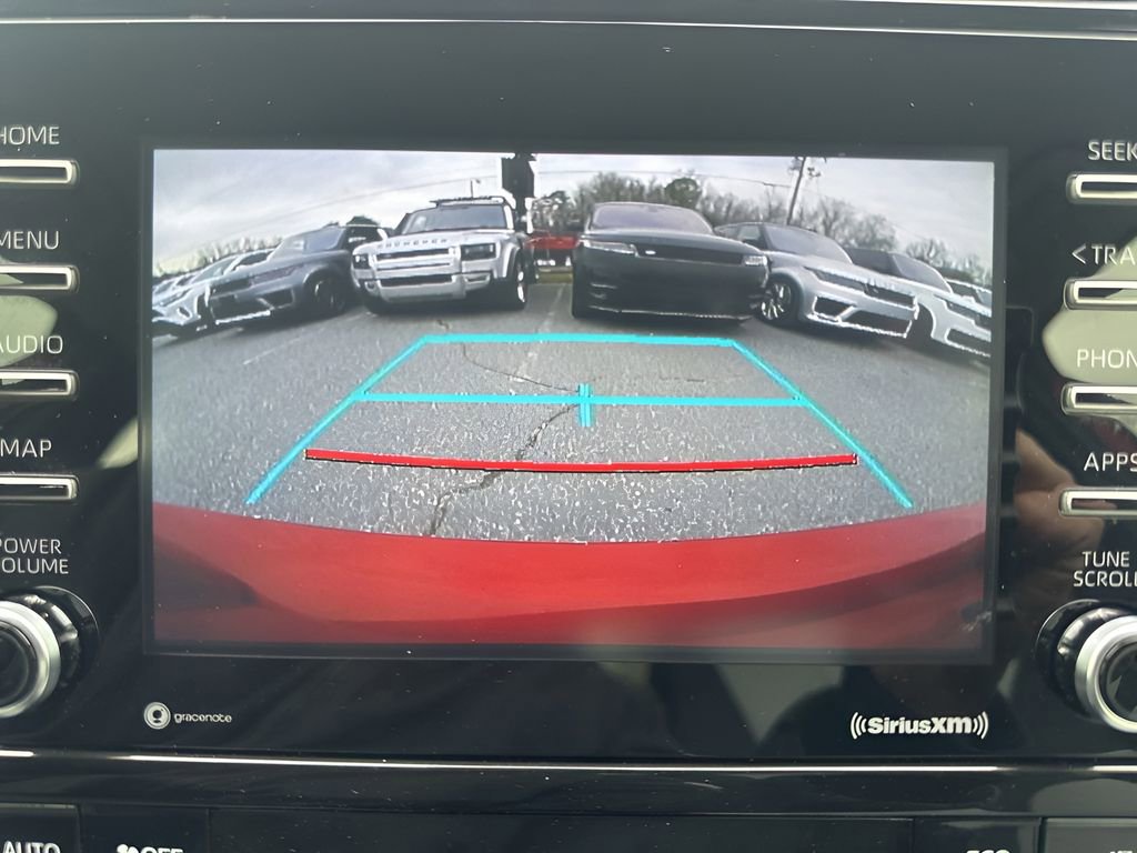 Used 2022 Toyota Prius XLE image 19