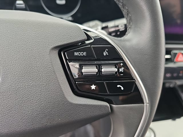 Used 2024 Kia Niro Wind FWD image 13