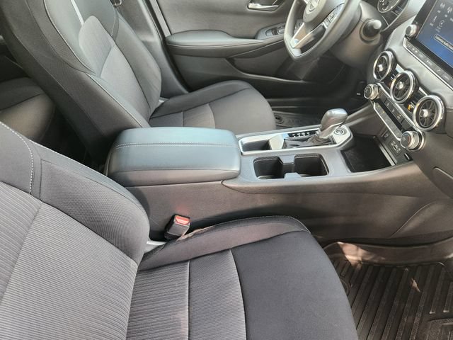 Used 2025 Nissan Sentra SV FWD image 14