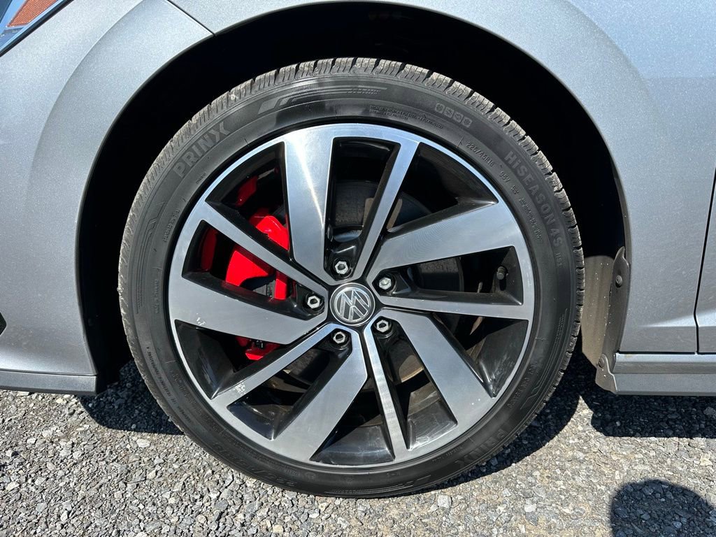 Used 2021 Volkswagen Jetta GLI image 11