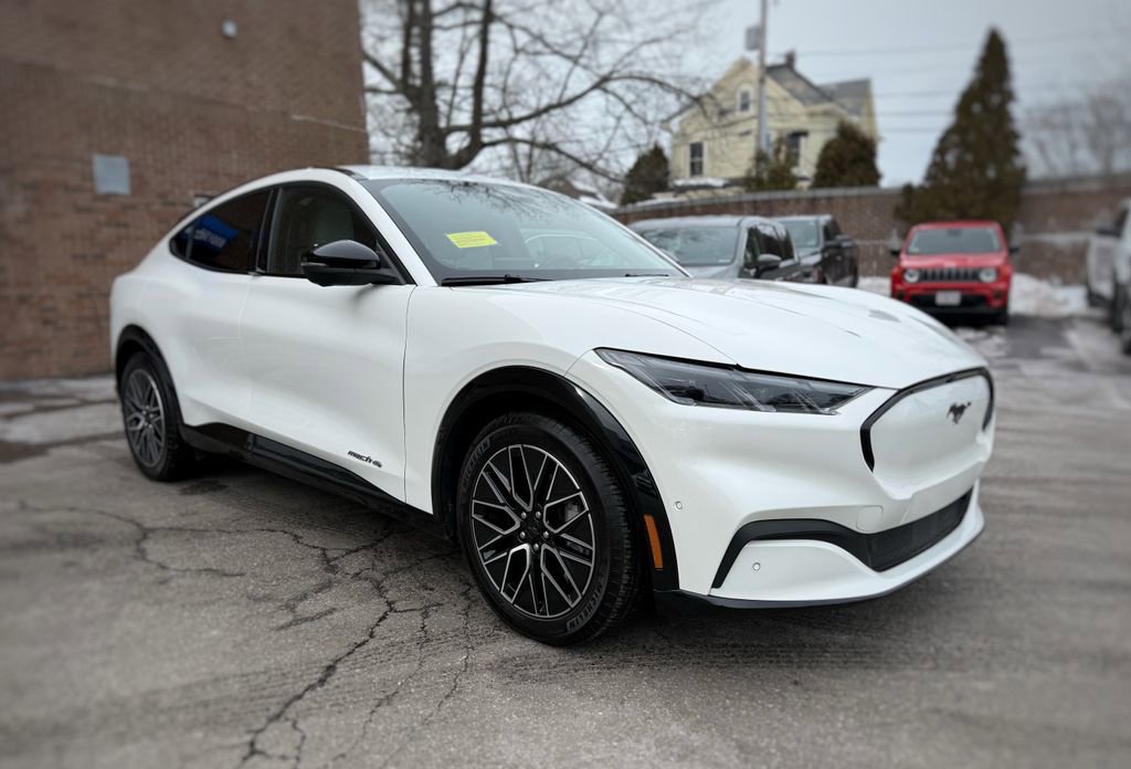 Used 2024 Ford Mustang Mach-E Premium image 3