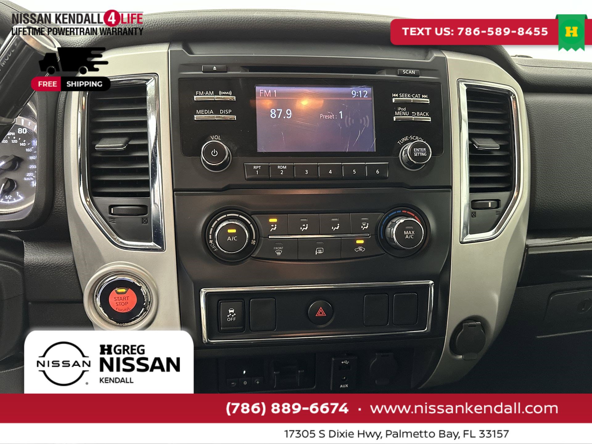 Used 2018 Nissan Titan SV image 25