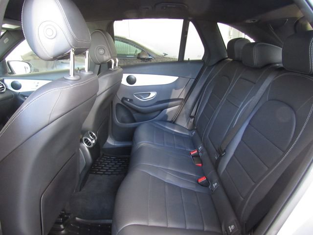Used 2022 Mercedes-Benz GLC 300 4MATIC image 15