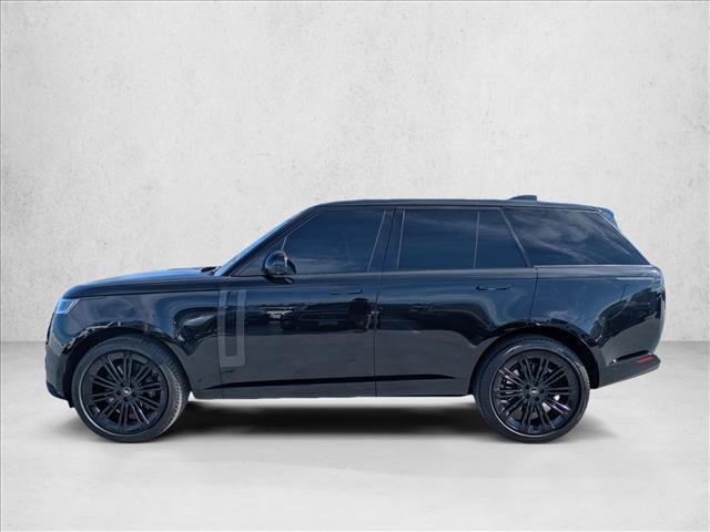 Used 2023 Land Rover Range Rover SE AWD/4WD image 9