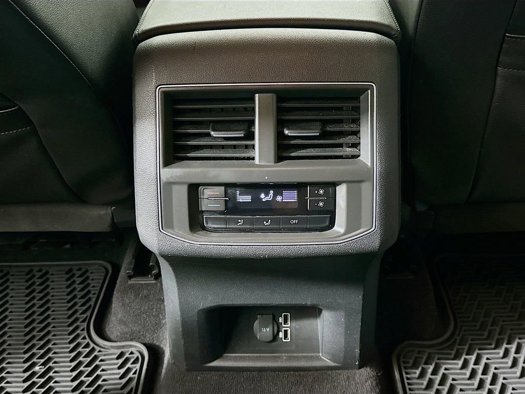 Used 2018 Volkswagen Atlas SE AWD/4WD image 29