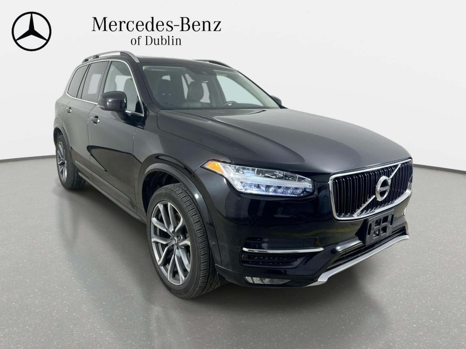 Used 2019 Volvo XC90 T6 Momentum AWD/4WD image 3