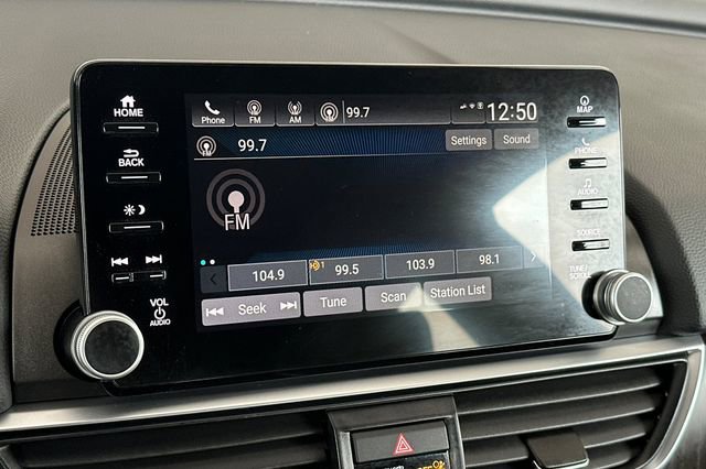 Used 2020 Honda Accord Touring image 13