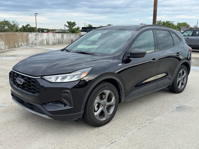 Used 2025 Ford Escape ST-Line FWD image 5