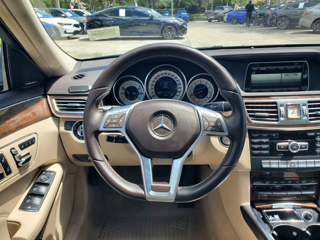 Used 2014 Mercedes-Benz E 350 4MATIC Sedan image 23