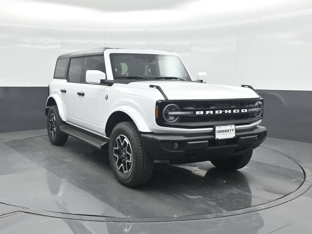 New 2026 Ford Bronco Outer Banks AWD/4WD image 8