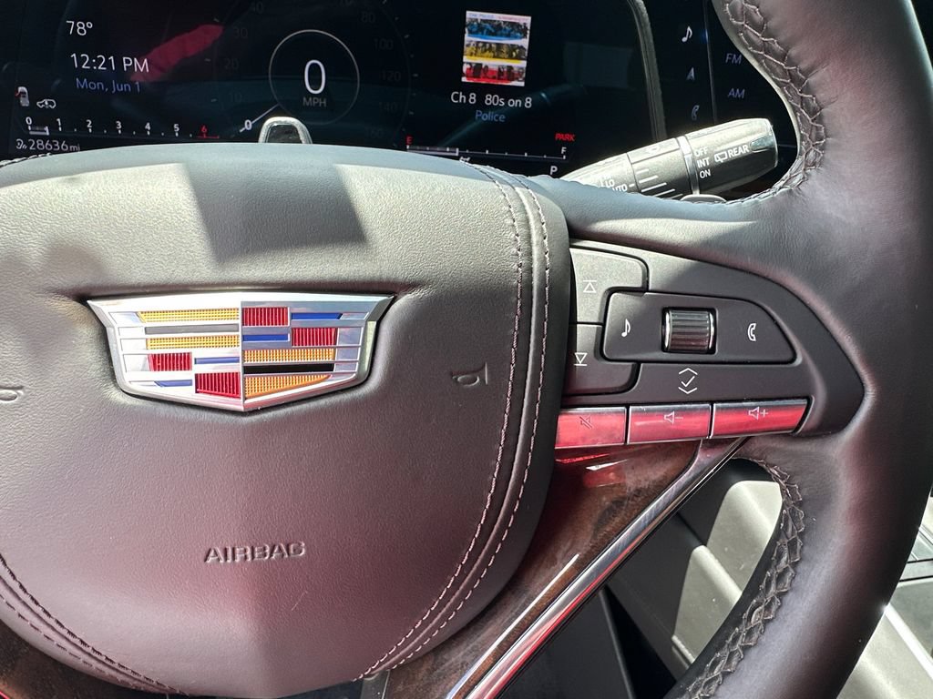 Certified 2024 Cadillac Escalade Sport Platinum w/ LPO, ONYX Package AWD/4WD image 27