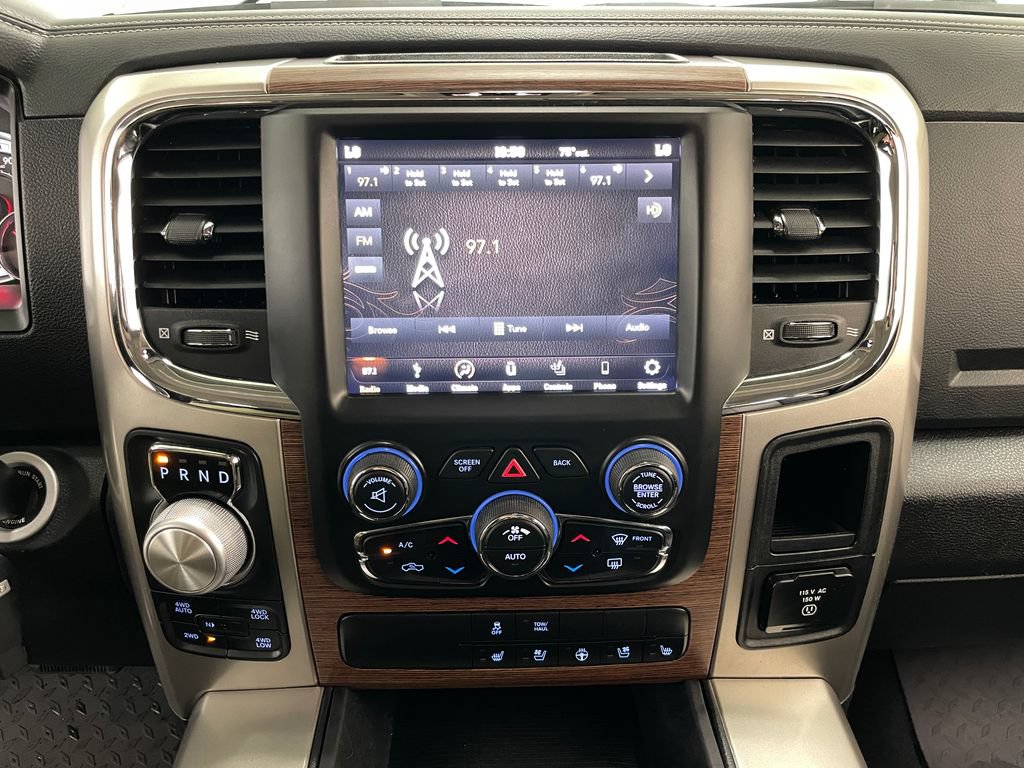 Used 2018 RAM 1500 Laramie AWD/4WD image 32
