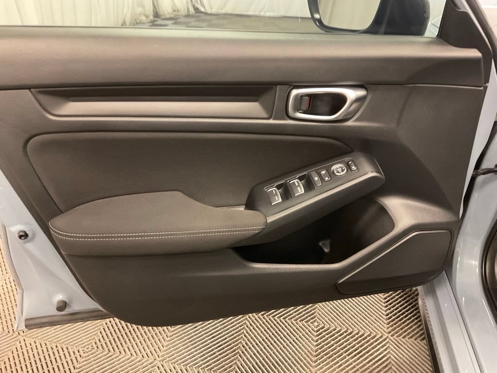 Used 2022 Honda Civic Sport image 10