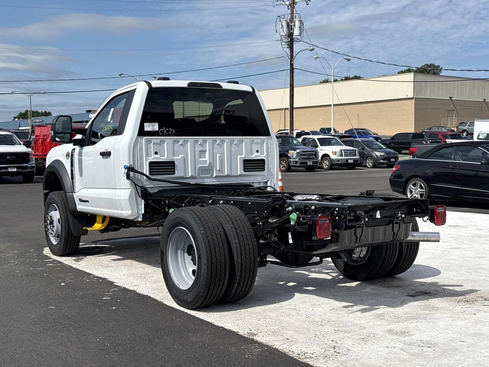 New 2026 Ford F600 4x4 Regular Cab Super Duty w/ XLT Value Package image 5