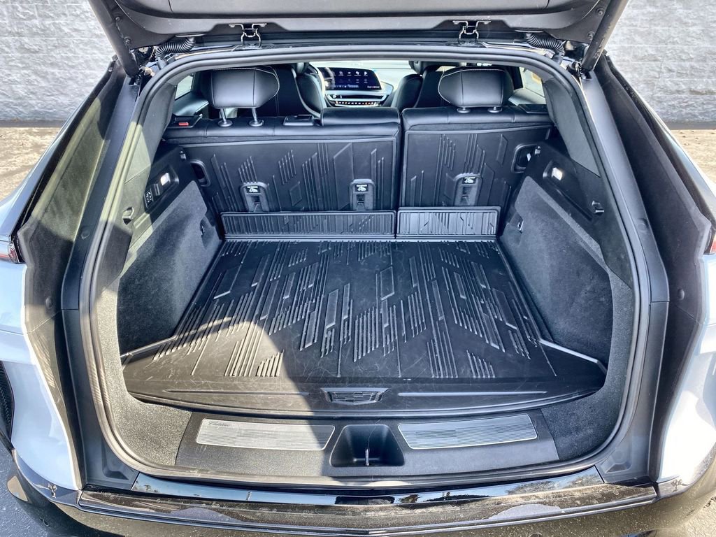 Certified 2026 Cadillac Lyriq Premium Sport w/ LPO, Floor Liner Package image 23