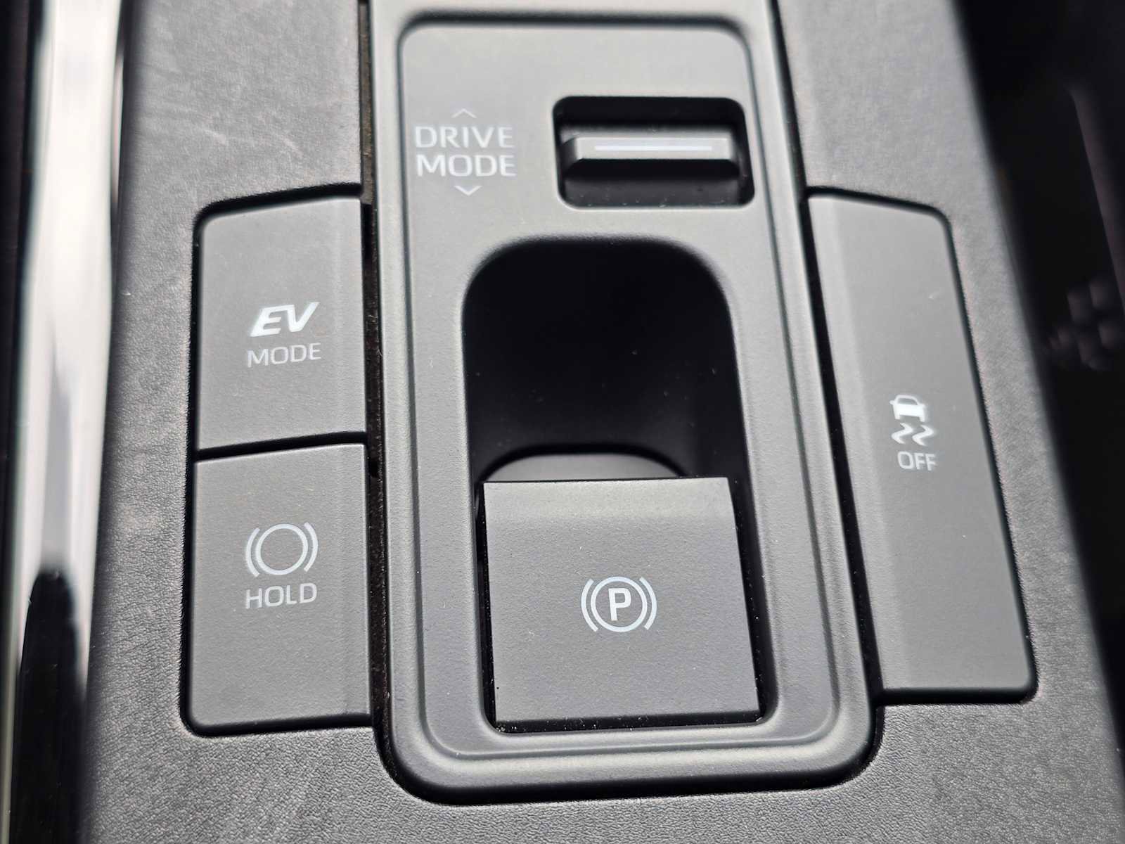 Used 2026 Toyota Prius XLE image 34