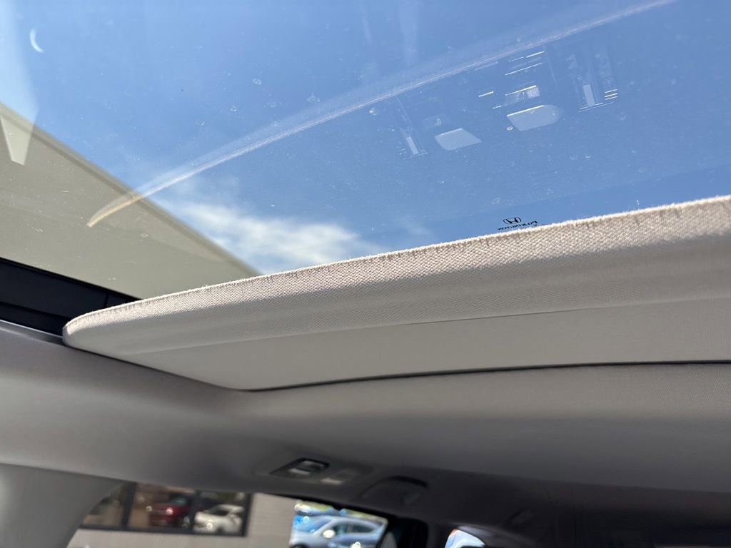 Used 2018 Honda Odyssey EX-L image 9