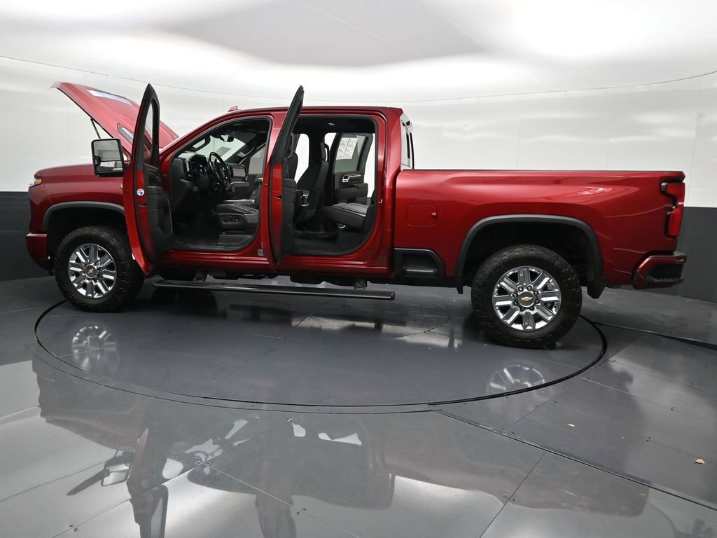 Used 2024 Chevrolet Silverado 2500 High Country w/ High Country Premium Package image 34