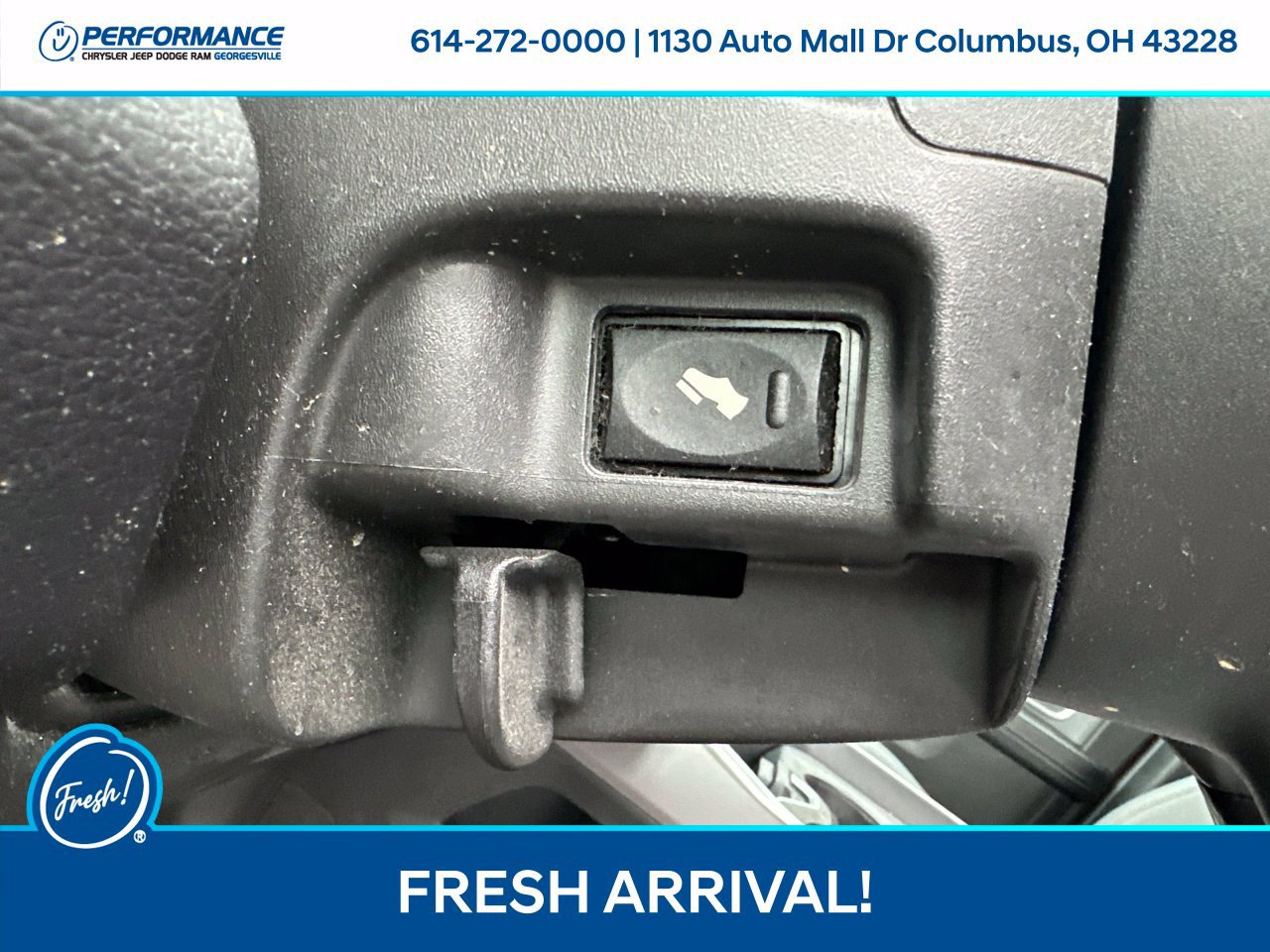 Used 2022 RAM 2500 Big Horn w/ Level C Equiment Group AWD/4WD image 18