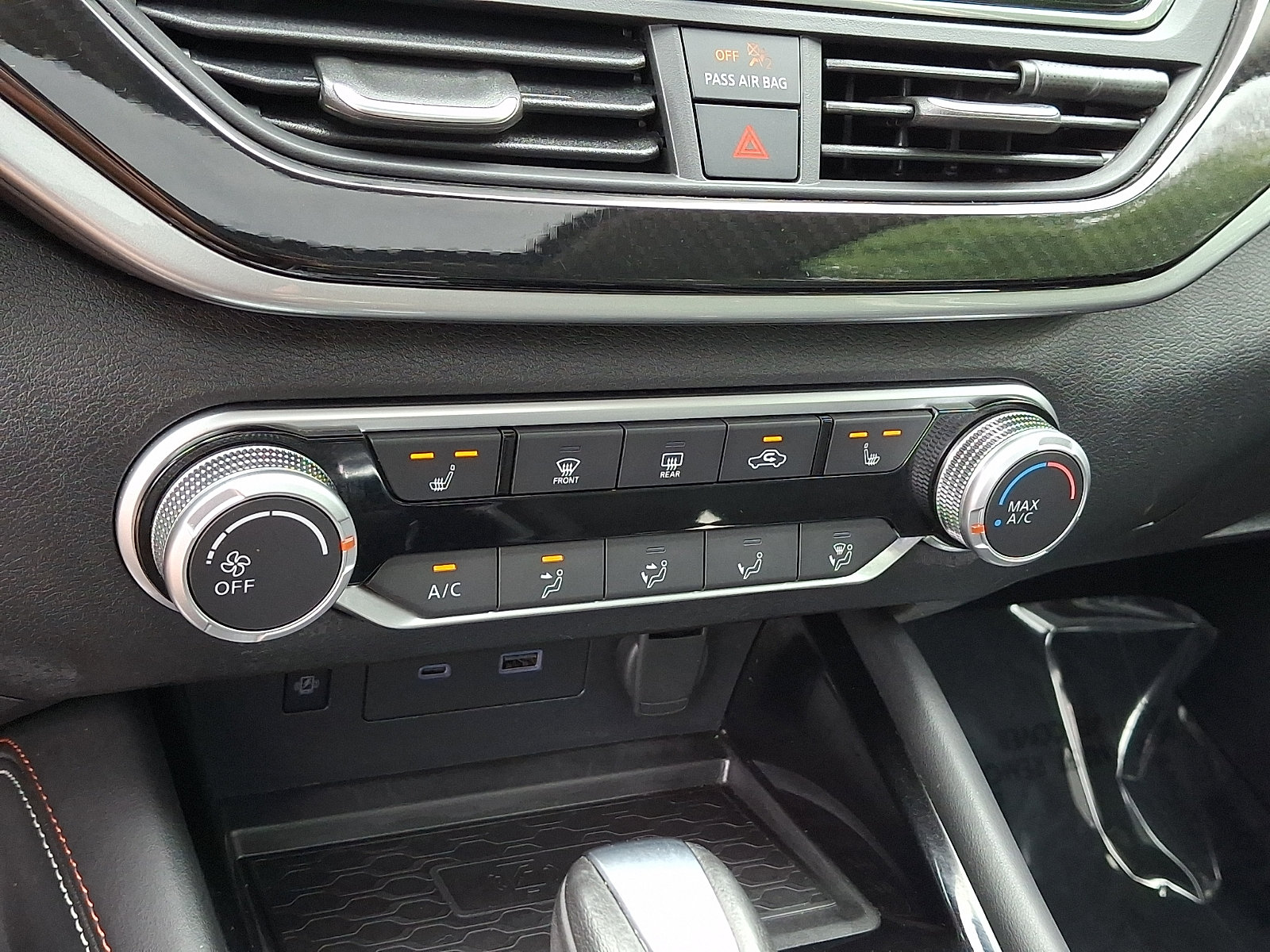 Certified 2024 Nissan Altima 2.5 SR w/ SR Premium Package FWD image 16