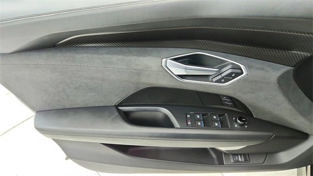 Used 2022 Audi RS e-tron GT w/ Carbon Performance Package image 36