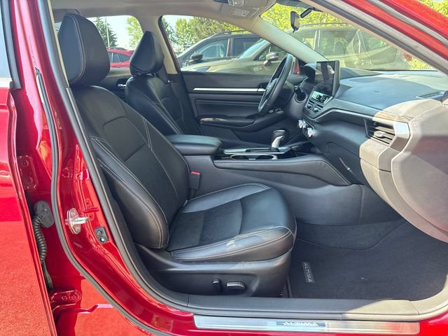Used 2023 Nissan Altima 2.5 SL AWD/4WD image 9