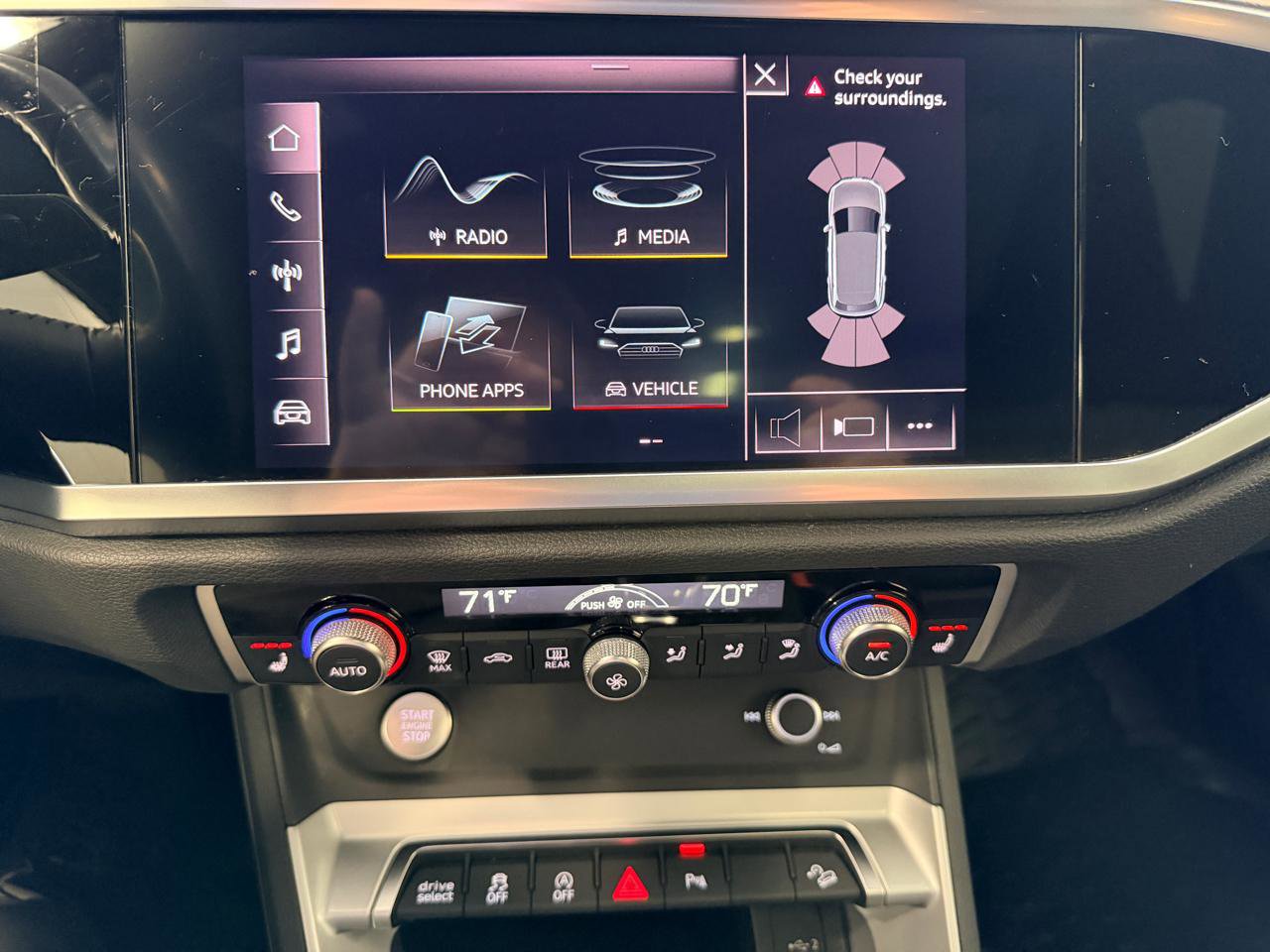 Used 2020 Audi Q3 2.0T Premium w/ Convenience Package image 45