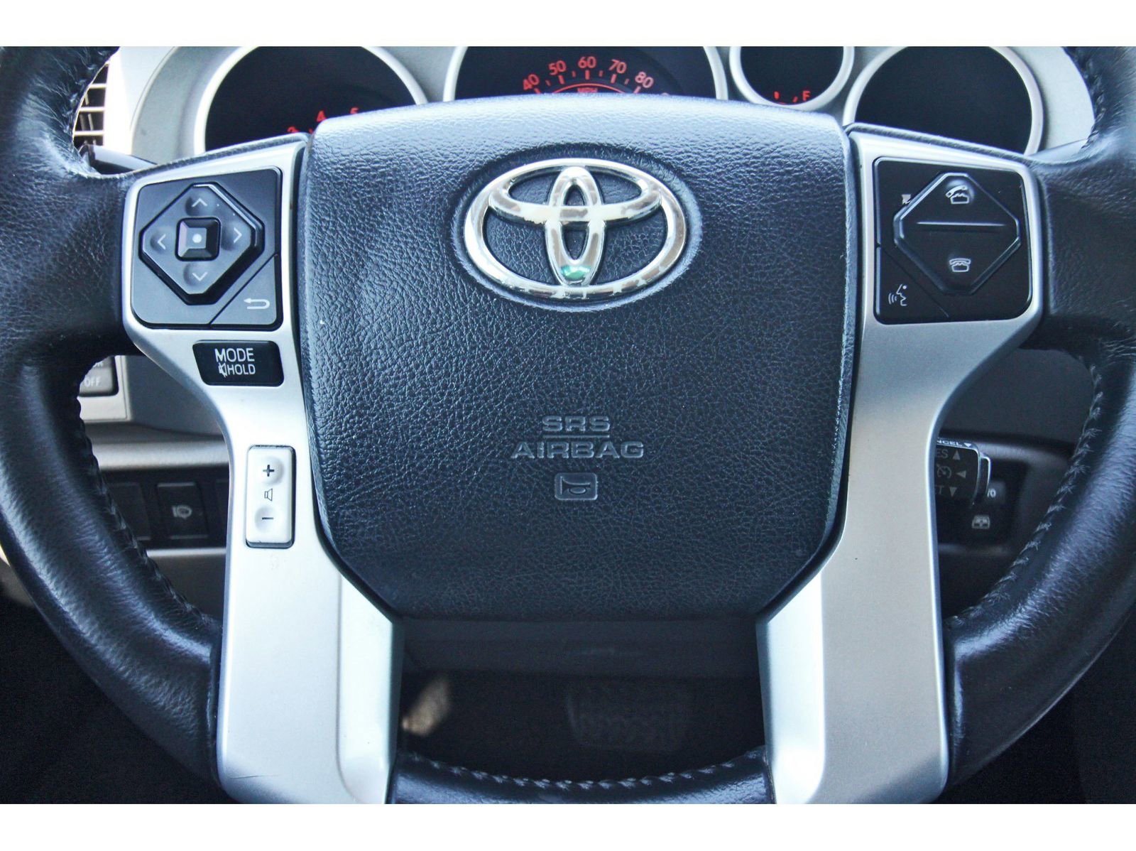 Used 2014 Toyota Sequoia SR5 image 17