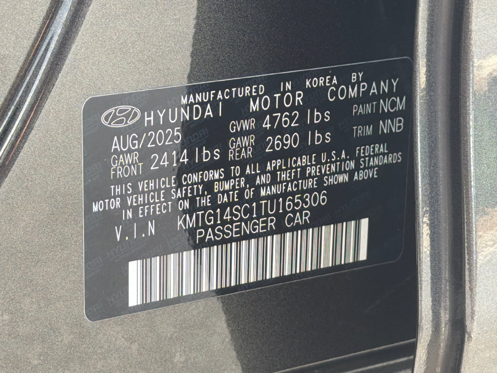 Used 2026 Genesis G70 2.5T RWD image 36
