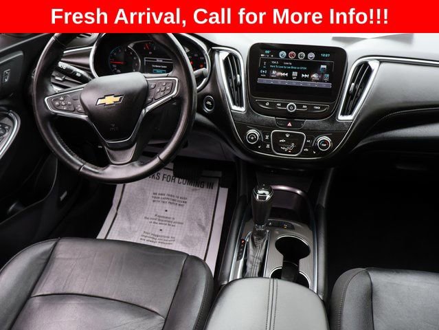 Certified 2018 Chevrolet Malibu LT w/ Leather Package FWD image 11