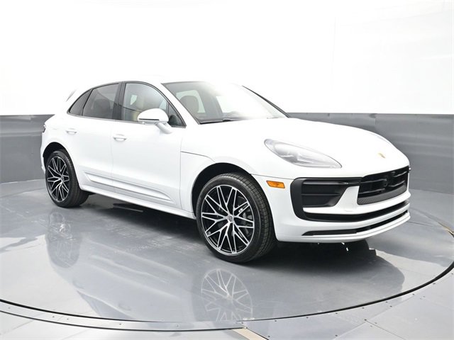 New 2026 Porsche Macan image 27