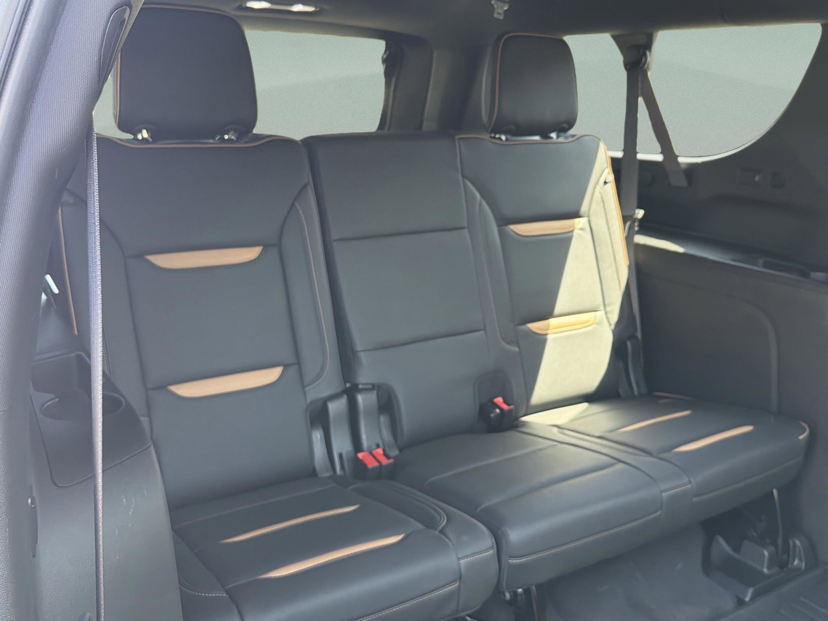 Used 2021 GMC Yukon XL AT4 w/ AT4 Premium Plus Package image 32