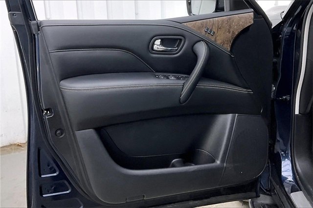 Used 2024 INFINITI QX80 Premium Select w/ Cargo Package image 22