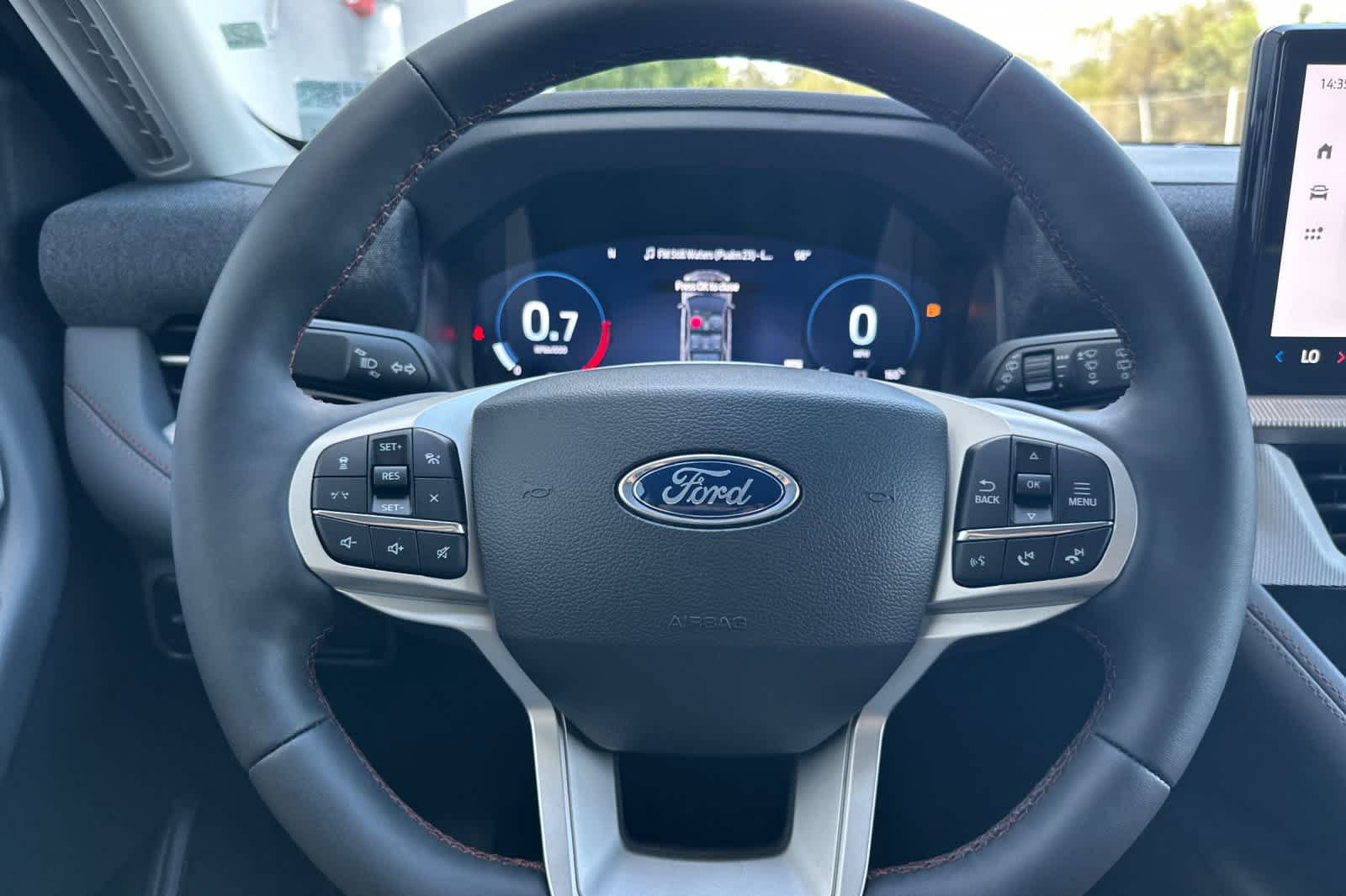 New 2026 Ford Explorer Active w/ Active Comfort Package RWD image 25