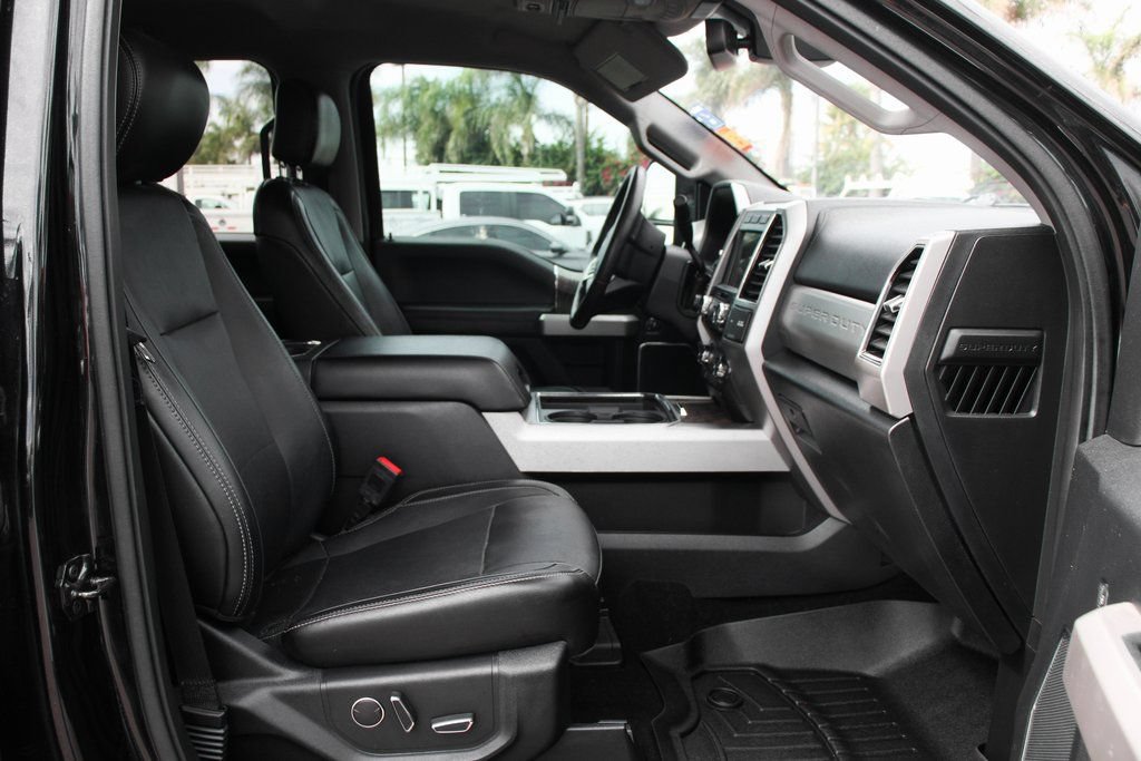 Used 2019 Ford F250 Lariat w/ Lariat Ultimate Package AWD/4WD image 40