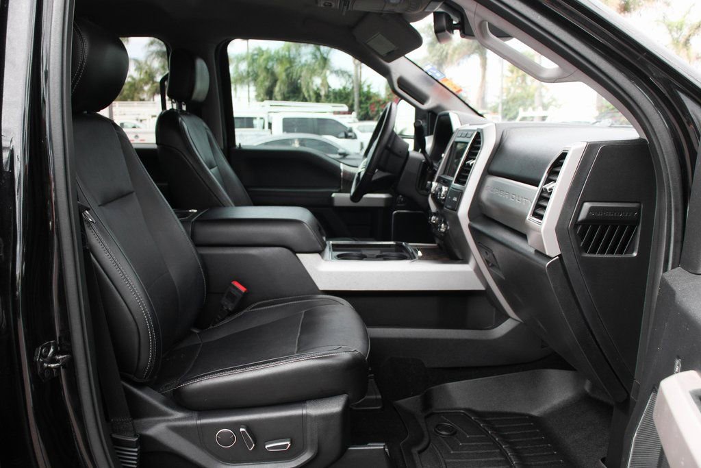 Used 2019 Ford F250 Lariat w/ Lariat Ultimate Package image 40