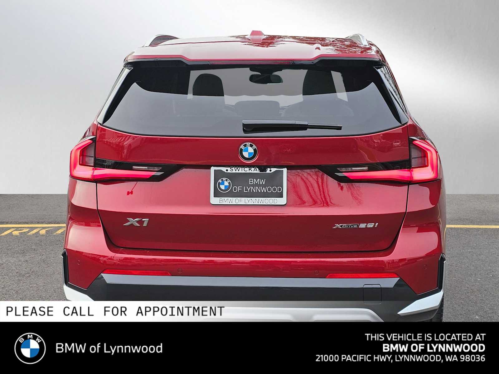 New 2026 BMW X1 xDrive28i w/ Technology Package AWD/4WD image 4