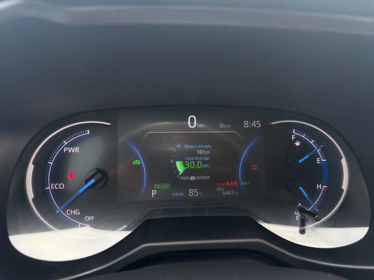 Used 2025 Toyota RAV4 XLE AWD/4WD image 5