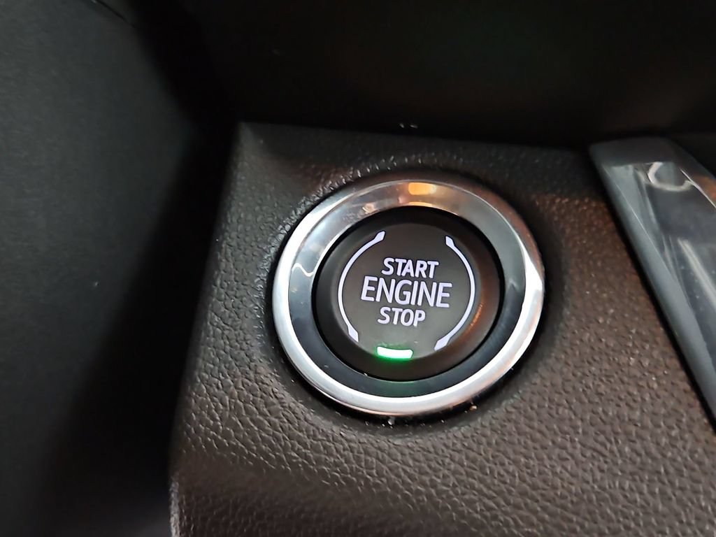 Used 2025 Buick Envista Preferred w/ Convenience I Package FWD image 22