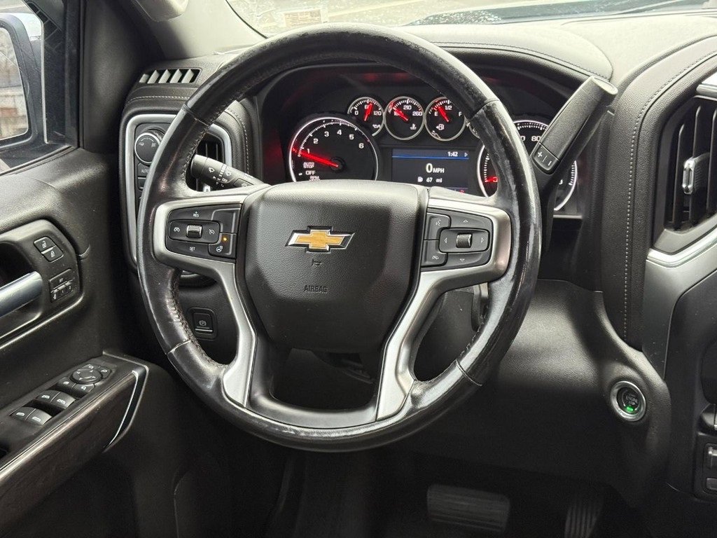 Used 2019 Chevrolet Silverado 1500 LTZ image 14