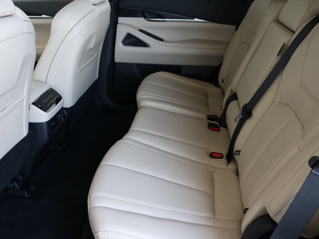 Certified 2025 INFINITI QX60 Sensory w/ Vision Package AWD/4WD image 25